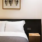 Shilla Stay Gwanghwamun Myeongdong